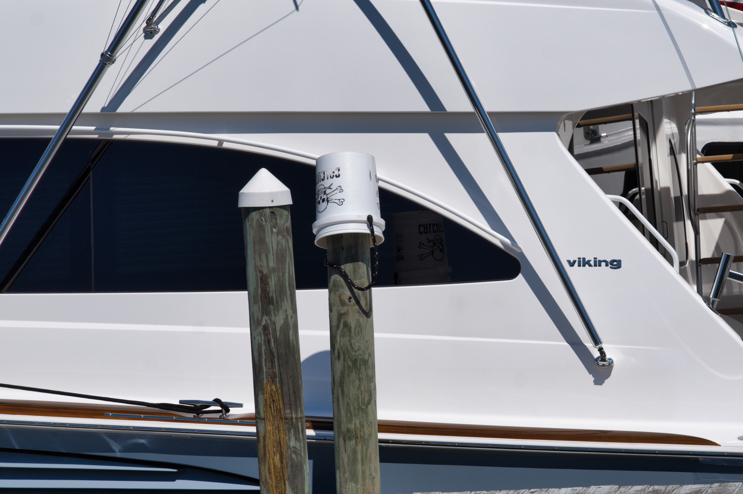 Viking Sportsfishing Yacht Ono Island Boats